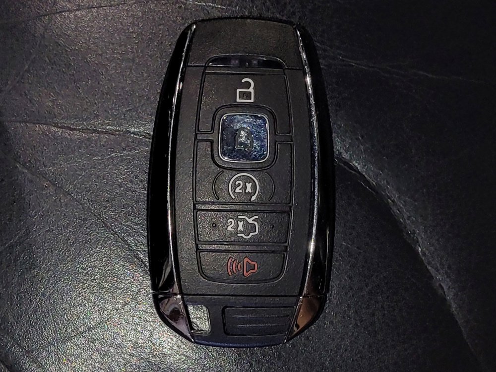 Used 2018 Lincoln MKX Select w/ Select Plus Package FWD image 32