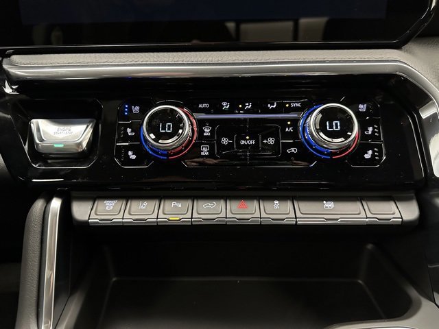 New 2026 GMC Sierra 3500 Denali w/ Denali Reserve Package image 9