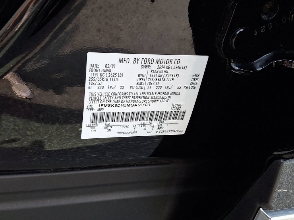 Used 2021 Ford Explorer XLT w/ Equipment Group 202A AWD/4WD image 26