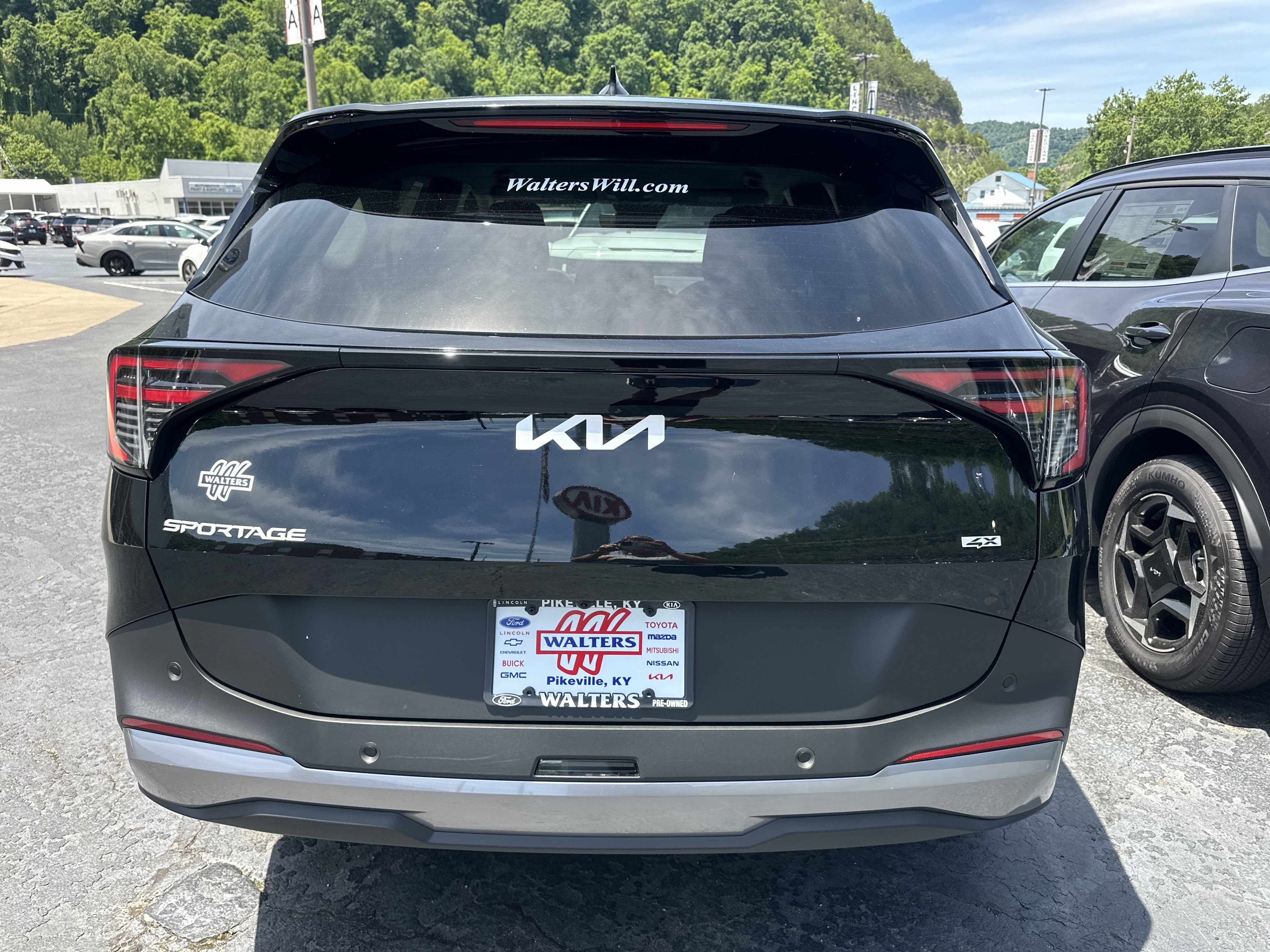 New 2026 Kia Sportage LX AWD/4WD image 3