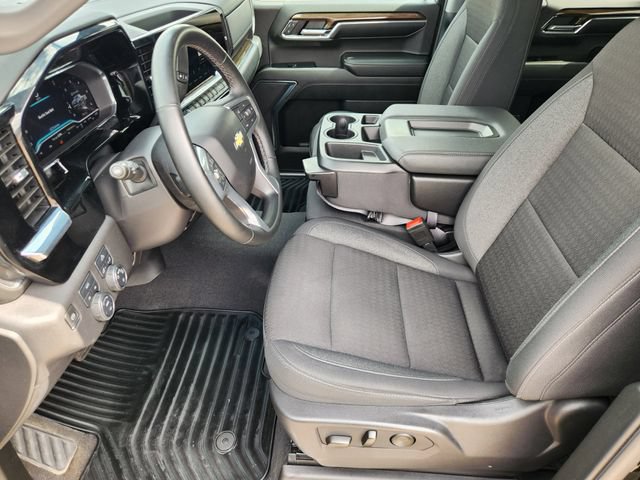 Used 2024 Chevrolet Silverado 1500 LT AWD/4WD image 13