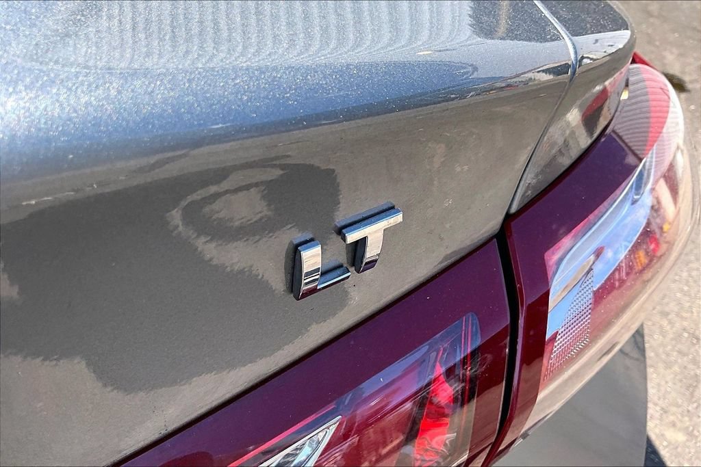 Used 2024 Chevrolet Malibu LT FWD image 22