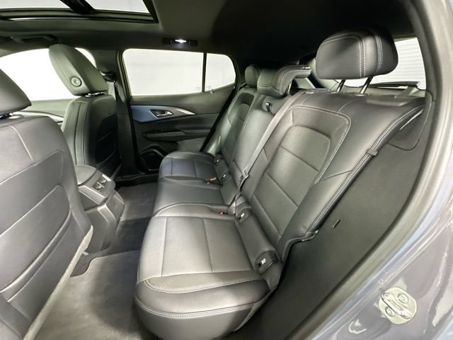 Used 2024 Chevrolet Equinox EV LT FWD image 26