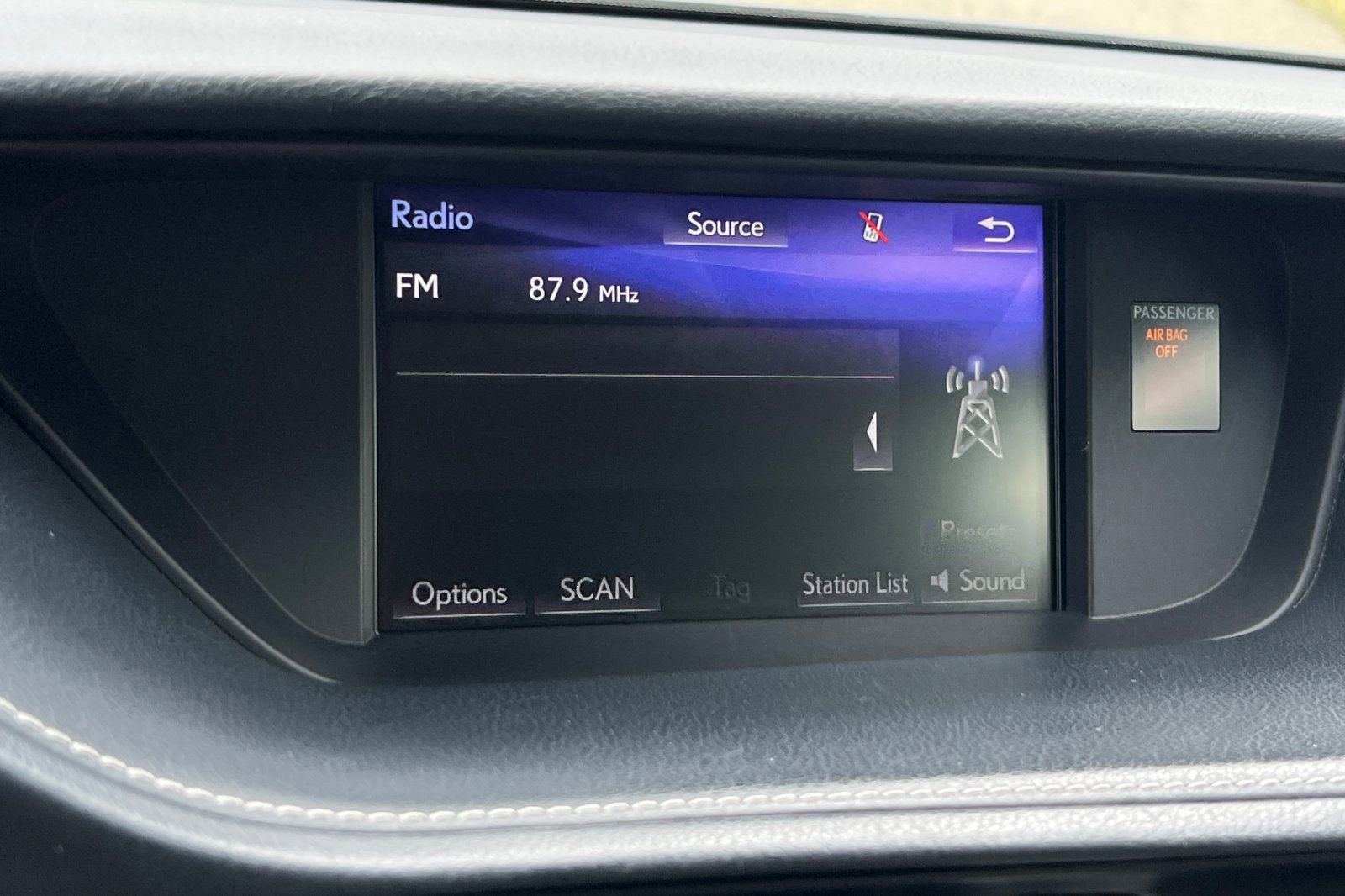 Used 2018 Lexus ES 350 w/ Navigation System Package FWD image 21