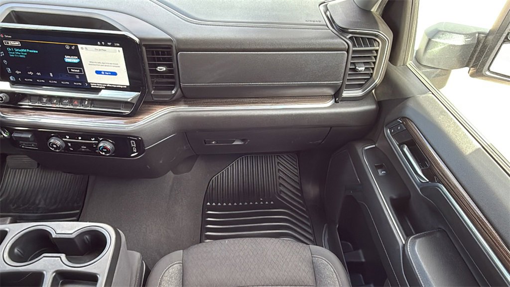 Used 2024 Chevrolet Silverado 2500 LT image 29