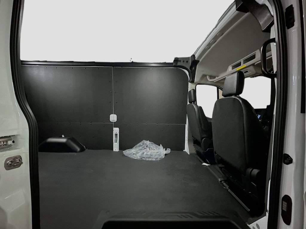 New 2026 Ford Transit 250 148 Medium Roof Extended AWD w/ Load Area Protection Package image 29