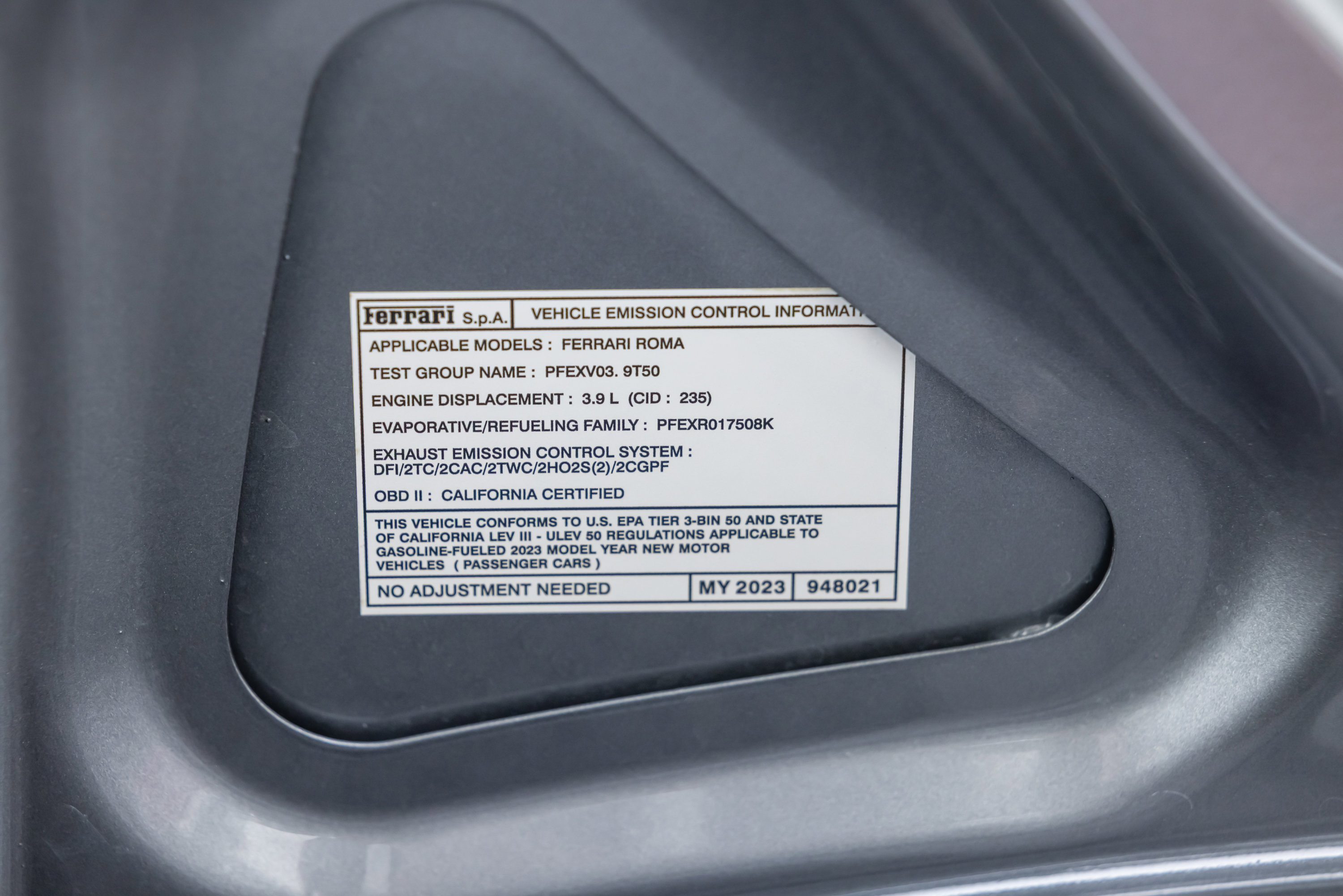 Used 2023 Ferrari Roma RWD image 27
