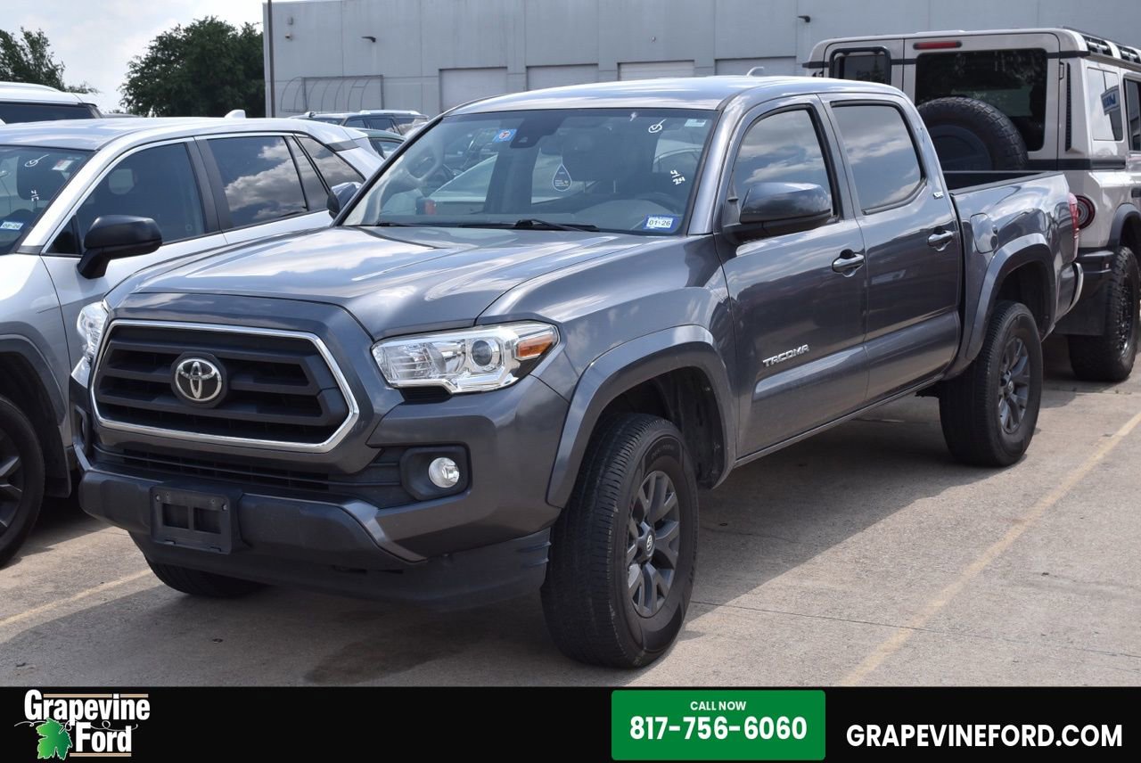 Used 2020 Toyota Tacoma SR5 RWD image 1