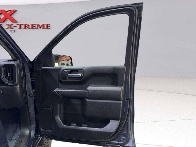 Used 2021 Chevrolet Silverado 1500 Custom Trail Boss w/ LPO, Dark Essentials Package AWD/4WD image 51