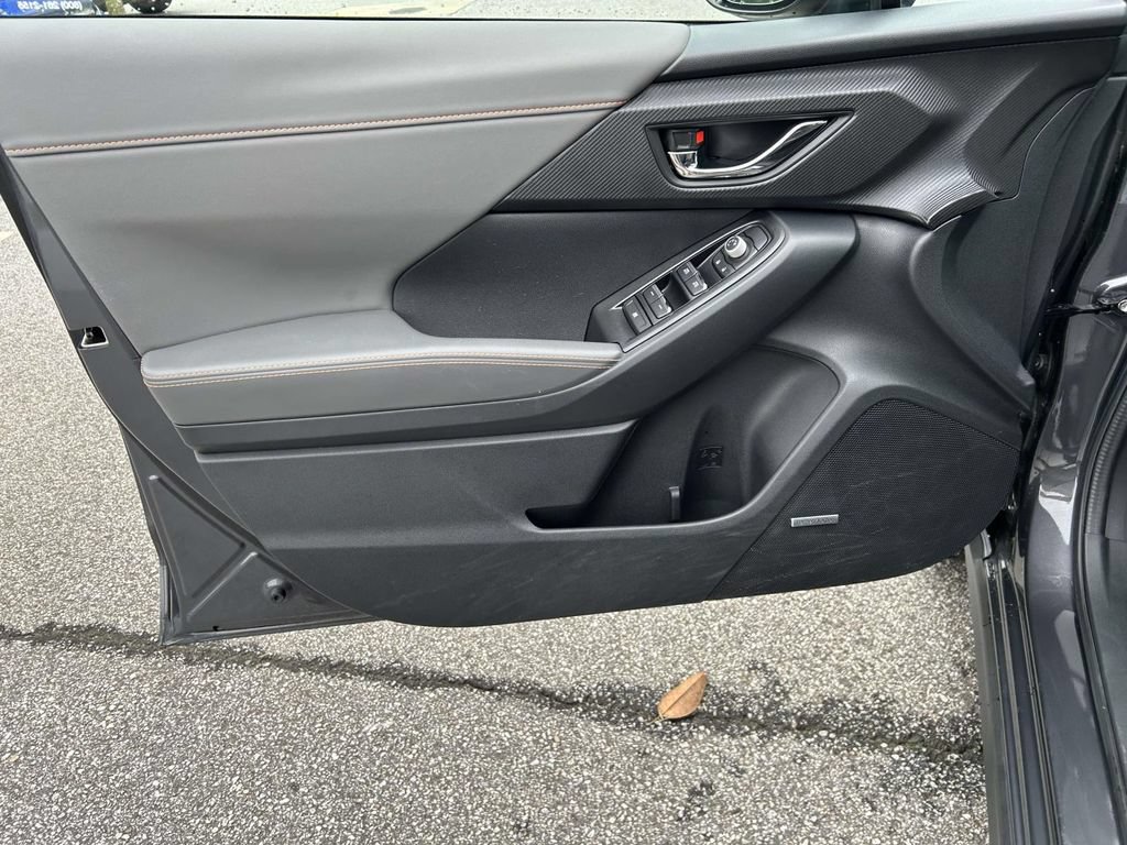 Certified 2024 Subaru Crosstrek 2.5i Limited w/ Crosstrek Mirror Package AWD/4WD image 14