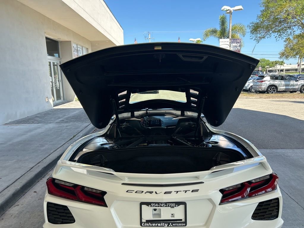 Used 2024 Chevrolet Corvette Stingray Coupe w/ Z51 Performance Package image 28