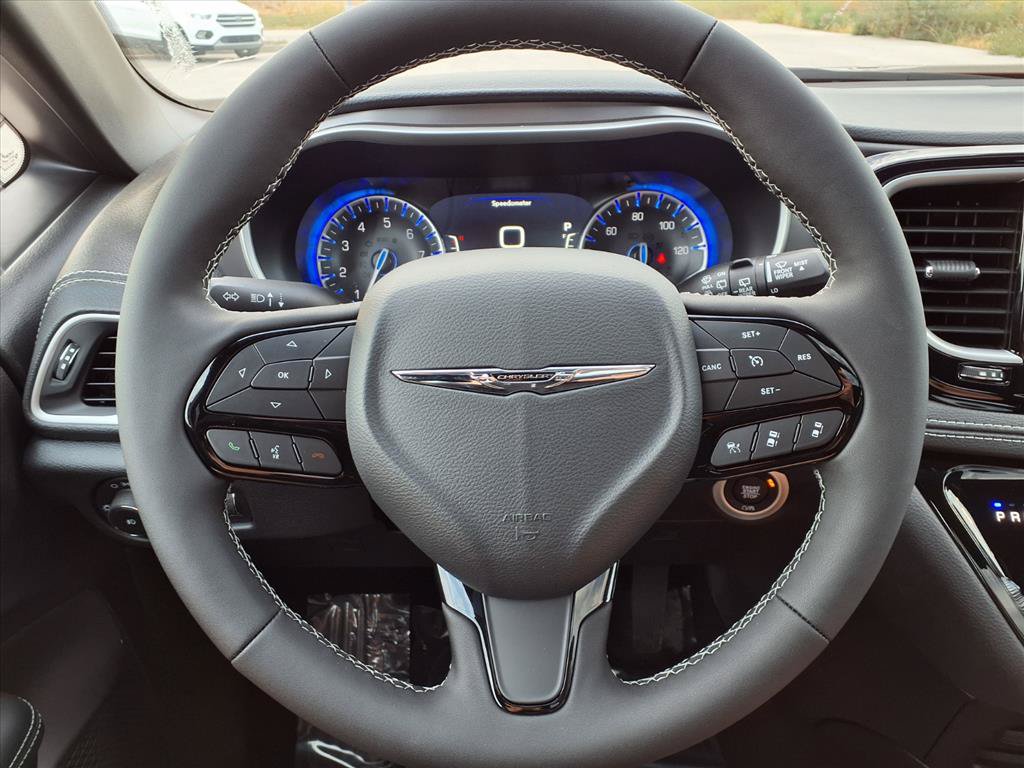 New 2026 Chrysler Pacifica Select FWD image 18