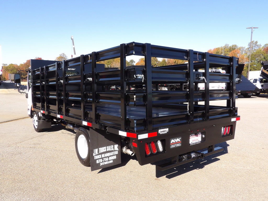 Used 2024 Chevrolet Low Cab Forward image 5