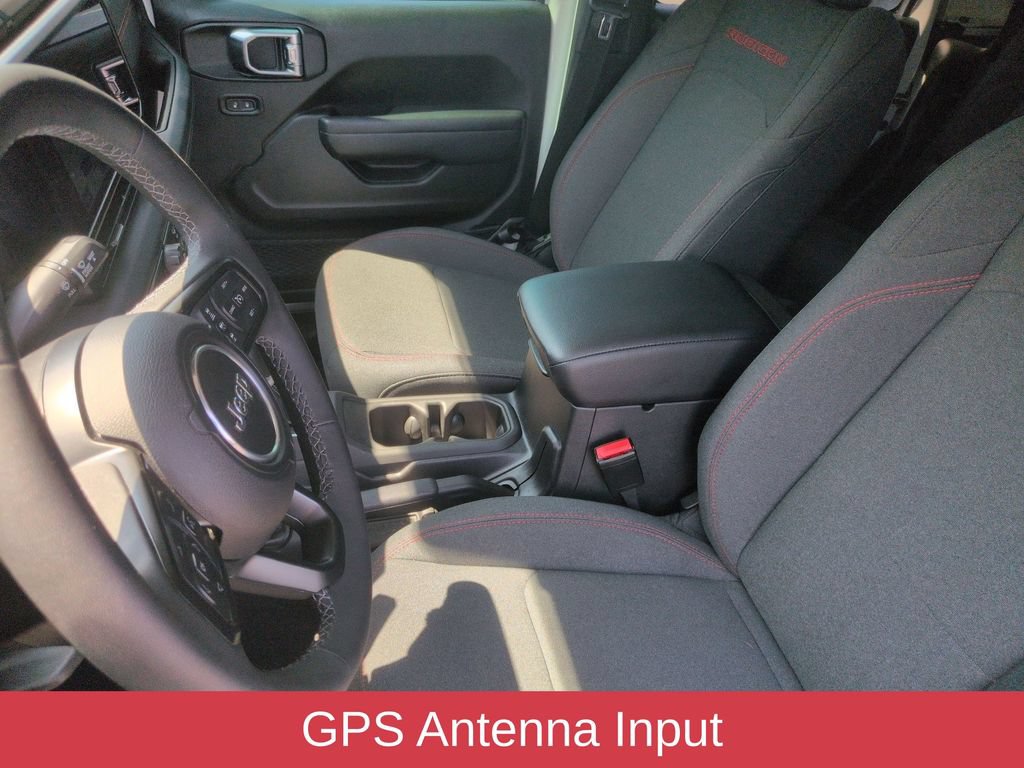 Used 2025 Jeep Gladiator Rubicon w/ Technology Group AWD/4WD image 15