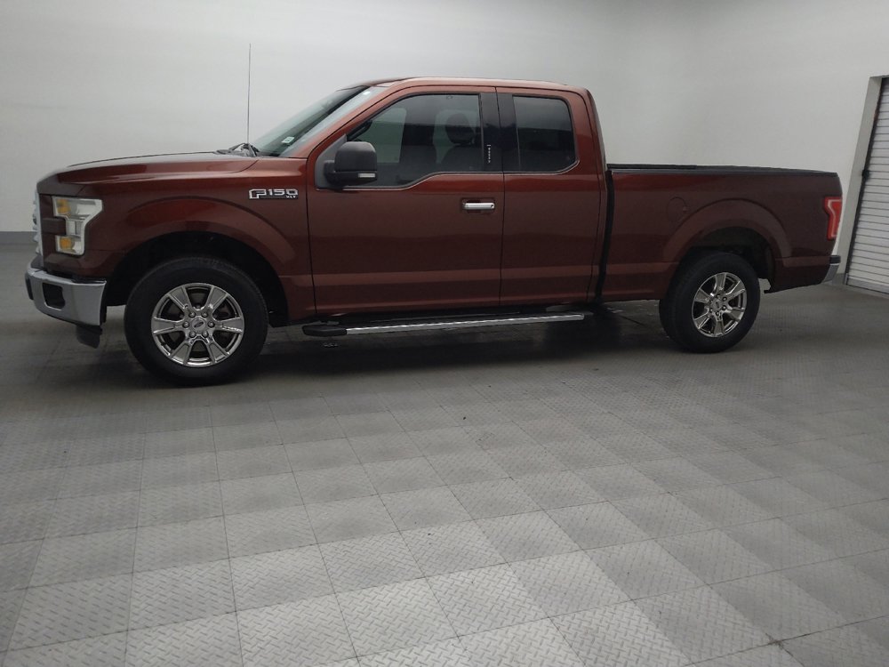 Used 2016 Ford F150 XLT w/ Equipment Group 301A Mid RWD image 2