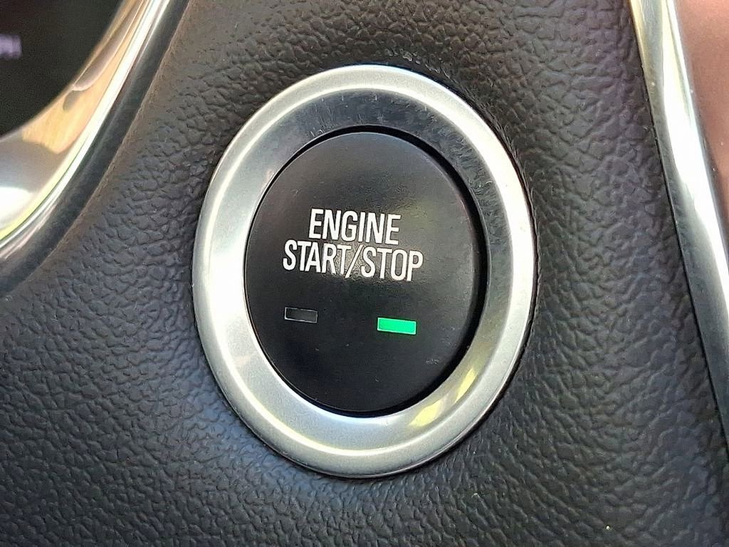 Certified 2023 Chevrolet Traverse LT image 26