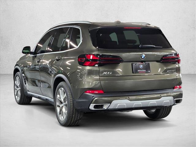 New 2026 BMW X5 xDrive40i w/ Parking Assistance Package image 7