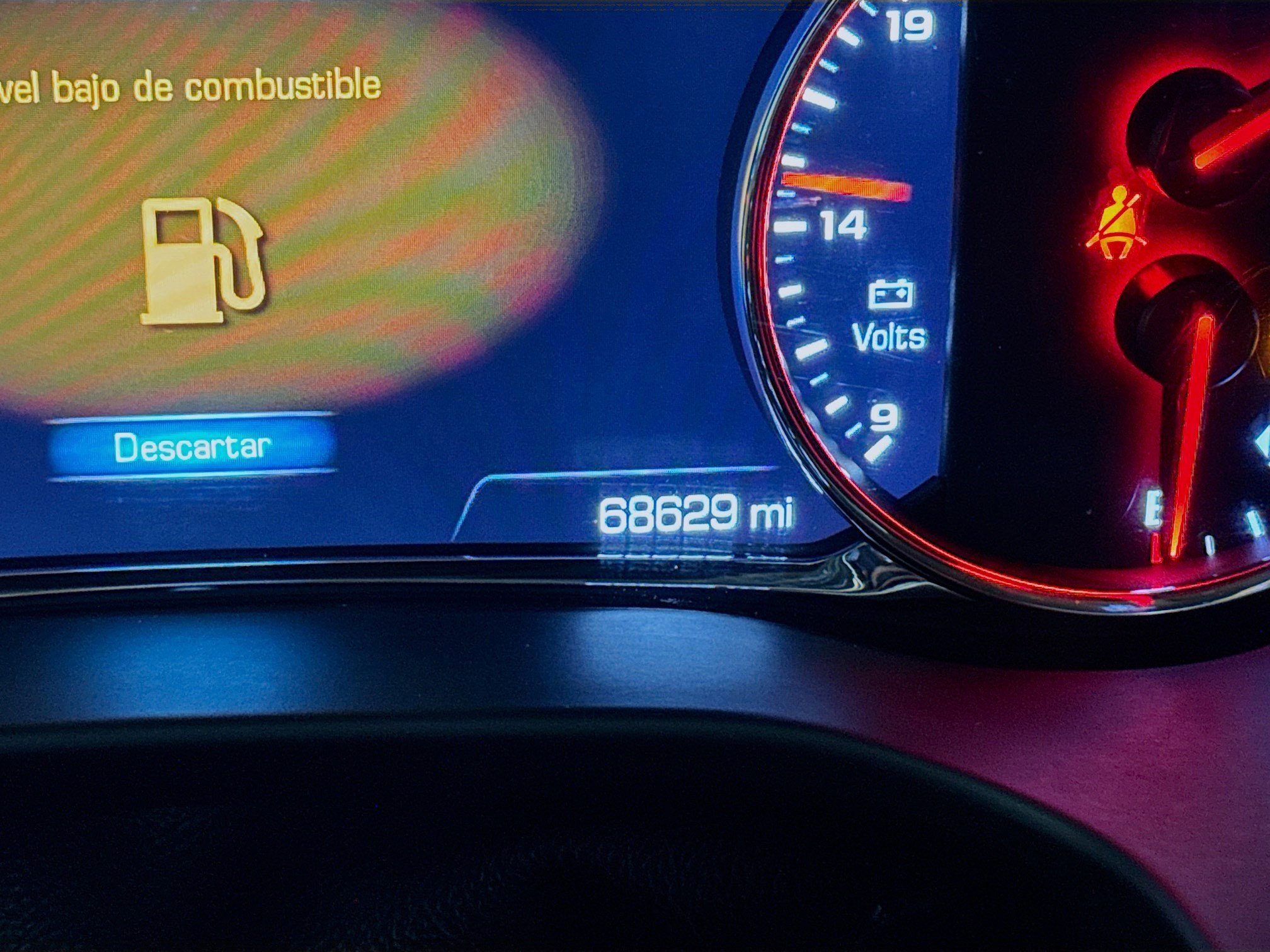 Used 2019 GMC Acadia Denali image 8