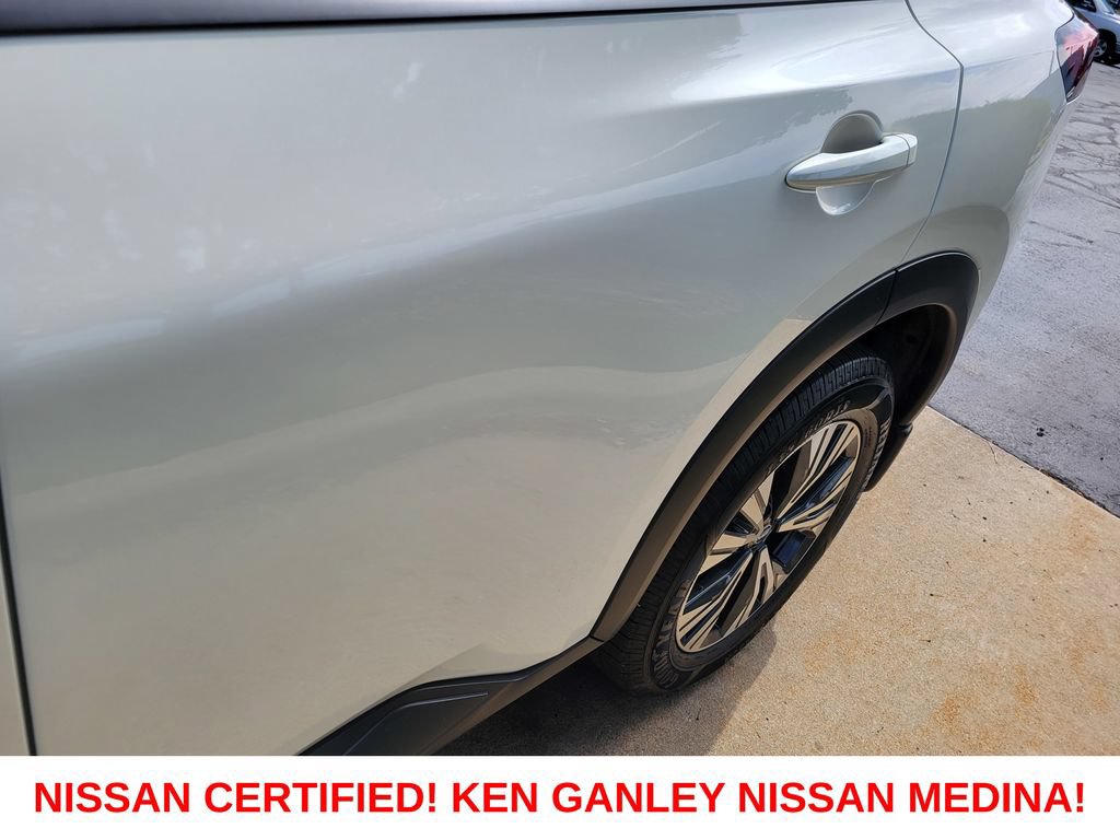 Certified 2023 Nissan Rogue SV AWD/4WD image 12