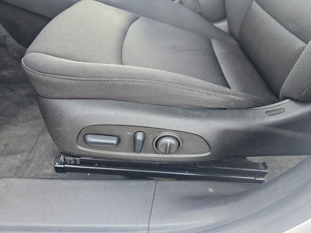 Used 2024 Chevrolet Malibu LT FWD image 17