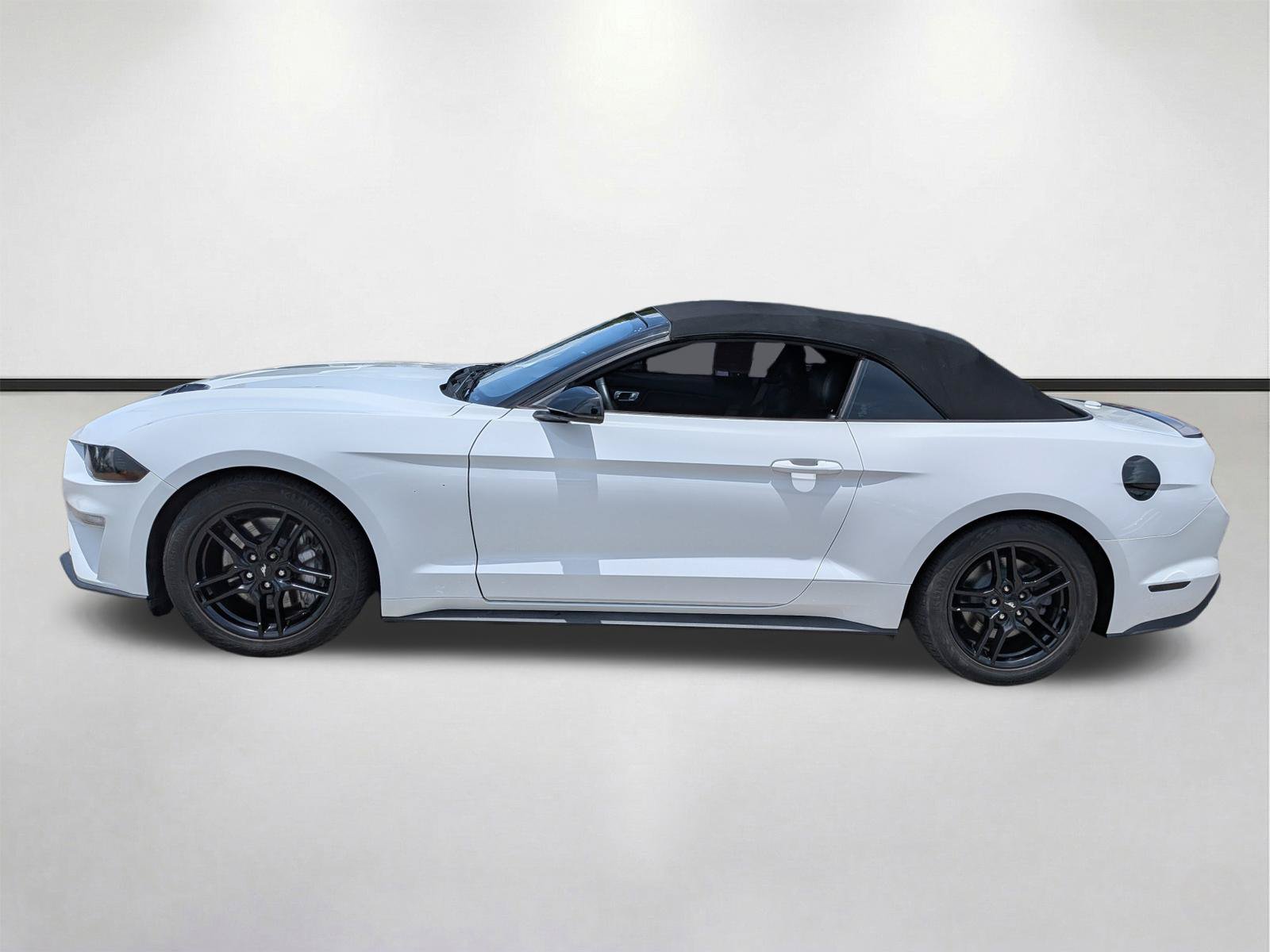 Used 2020 Ford Mustang GT Premium RWD image 7