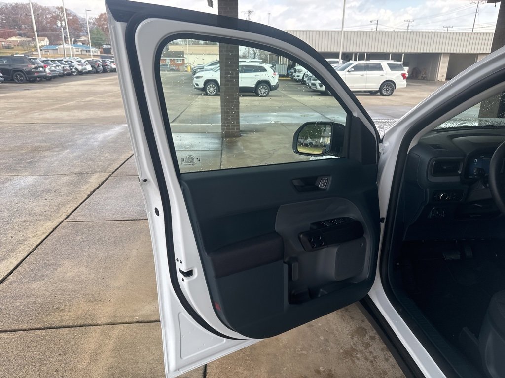 New 2025 Ford Maverick XL w/ 4K Tow Package image 14