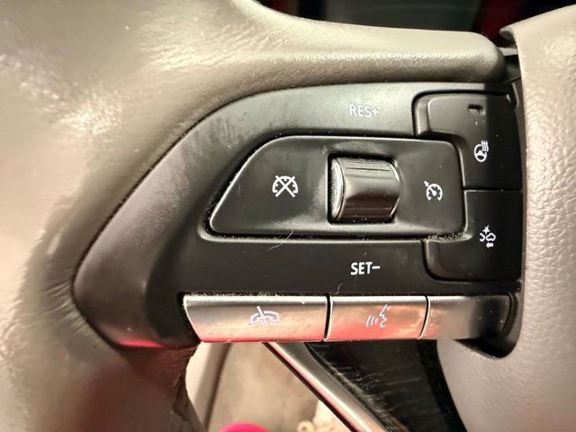 Used 2022 Cadillac XT6 Premium Luxury FWD image 23