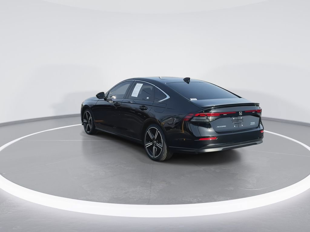Used 2024 Honda Accord Sport image 6