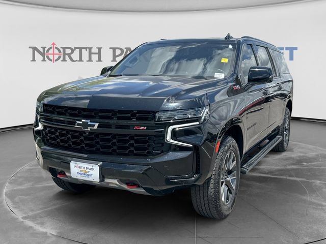 Certified 2023 Chevrolet Suburban Z71 w/ Luxury Package AWD/4WD image 7