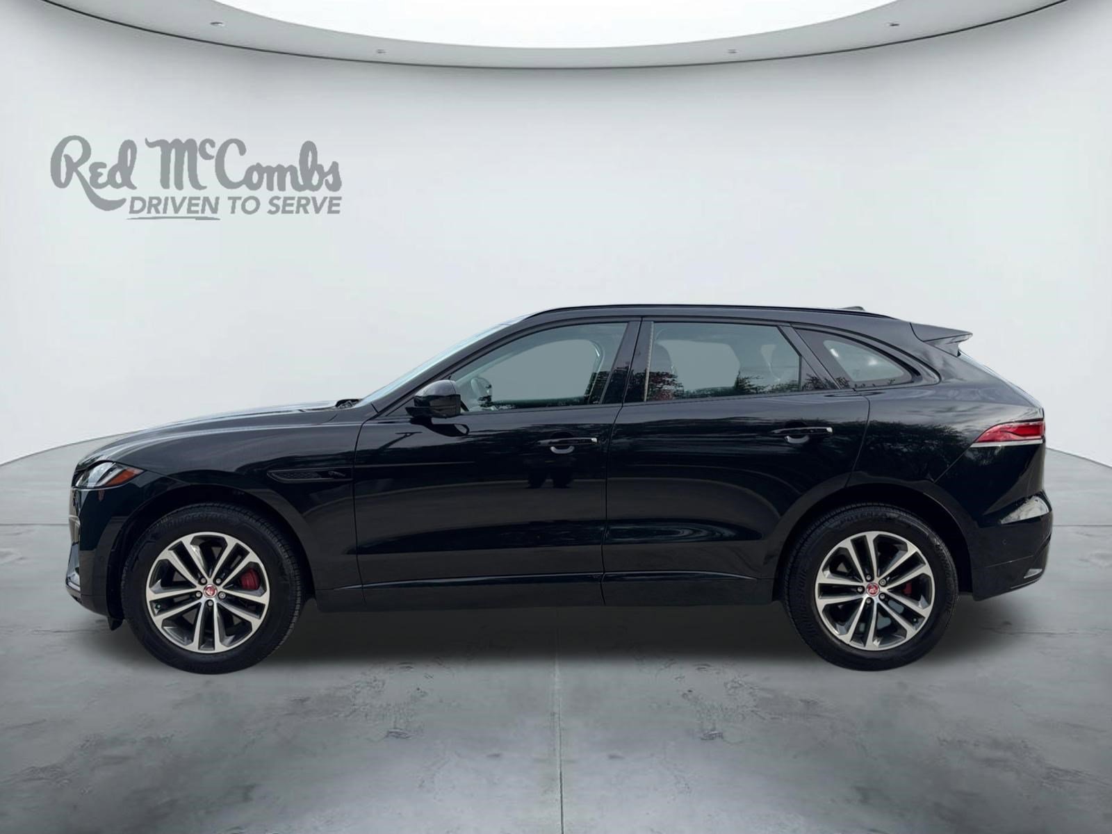 Used 2021 Jaguar F-PACE R-Dynamic S image 2