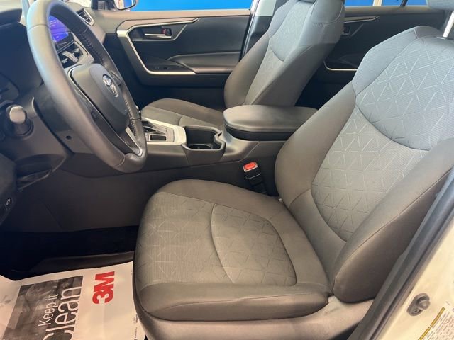 Used 2023 Toyota RAV4 XLE w/ Convenience Package AWD/4WD image 8