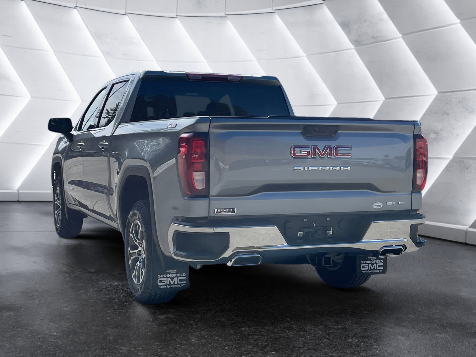 New 2026 GMC Sierra 1500 SLE AWD/4WD image 4