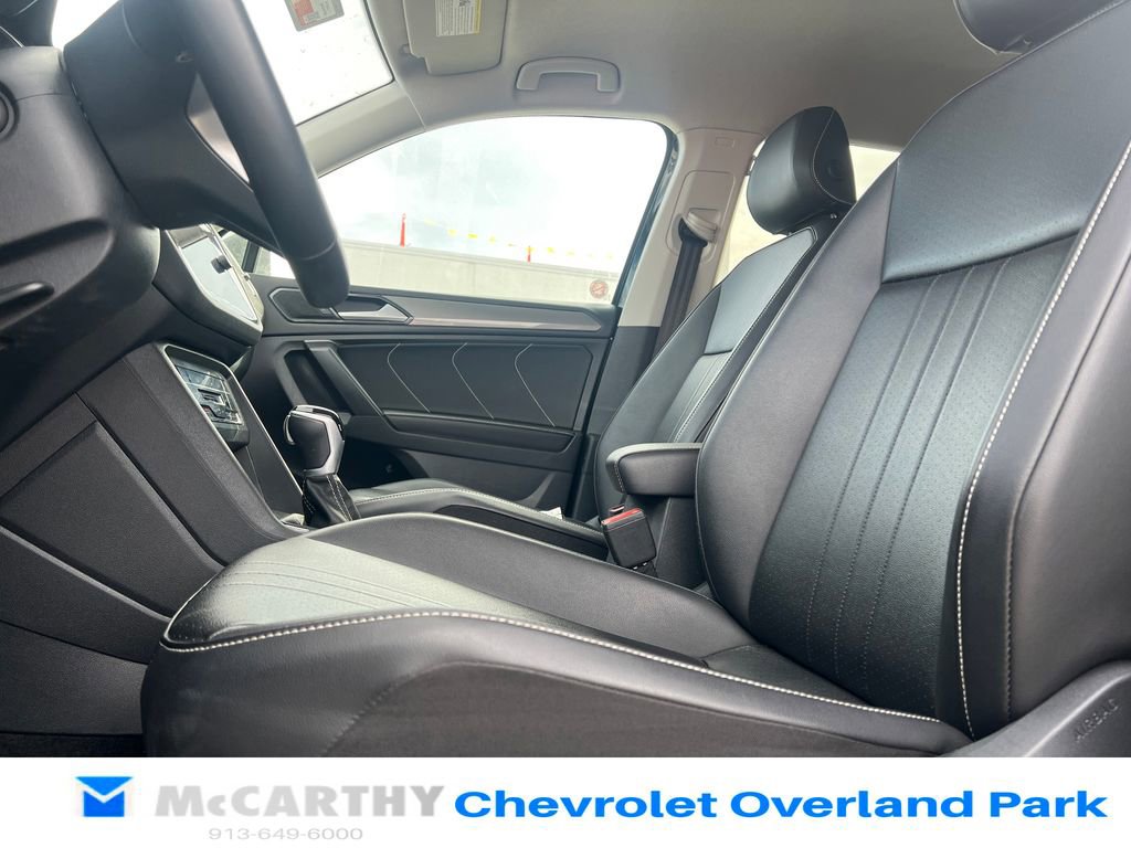 Used 2024 Volkswagen Tiguan SE image 8