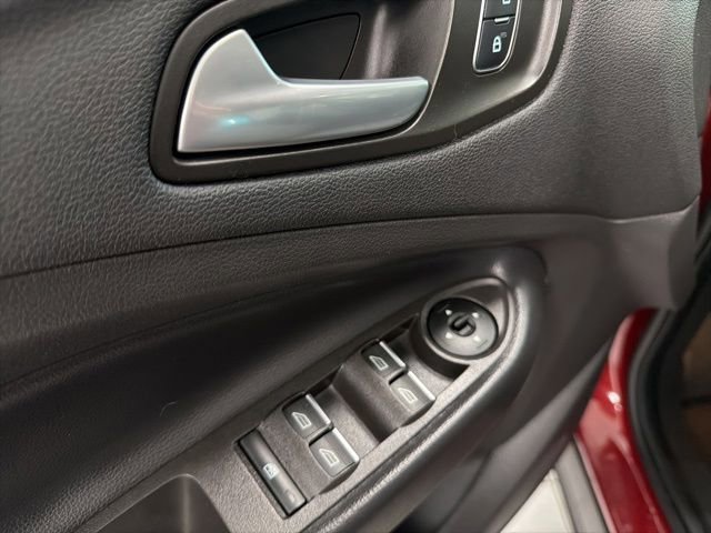 Used 2019 Ford Escape SE AWD/4WD image 11