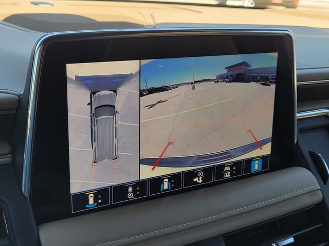 Used 2021 Chevrolet Suburban Premier w/ Premium Package image 16