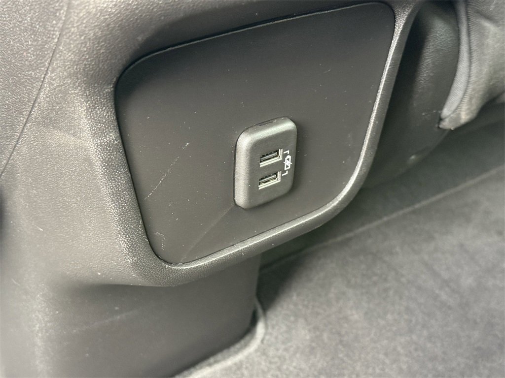 Used 2024 Chevrolet Equinox LT image 27