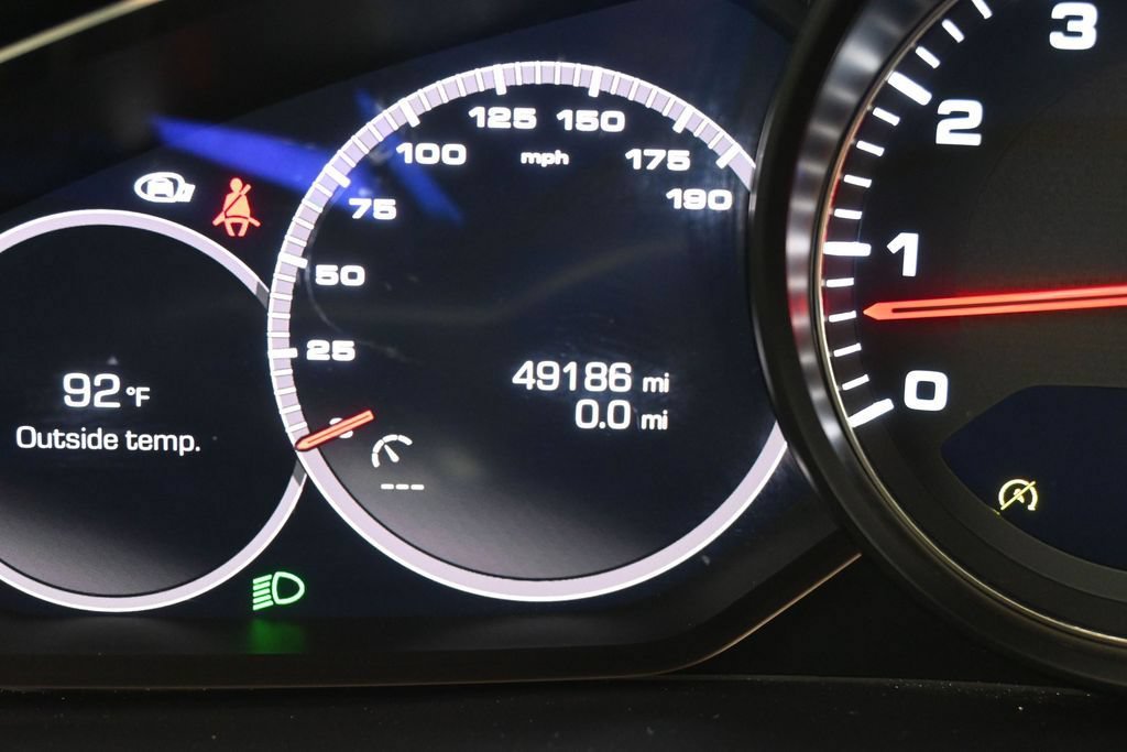 Used 2019 Porsche Cayenne S AWD/4WD image 13