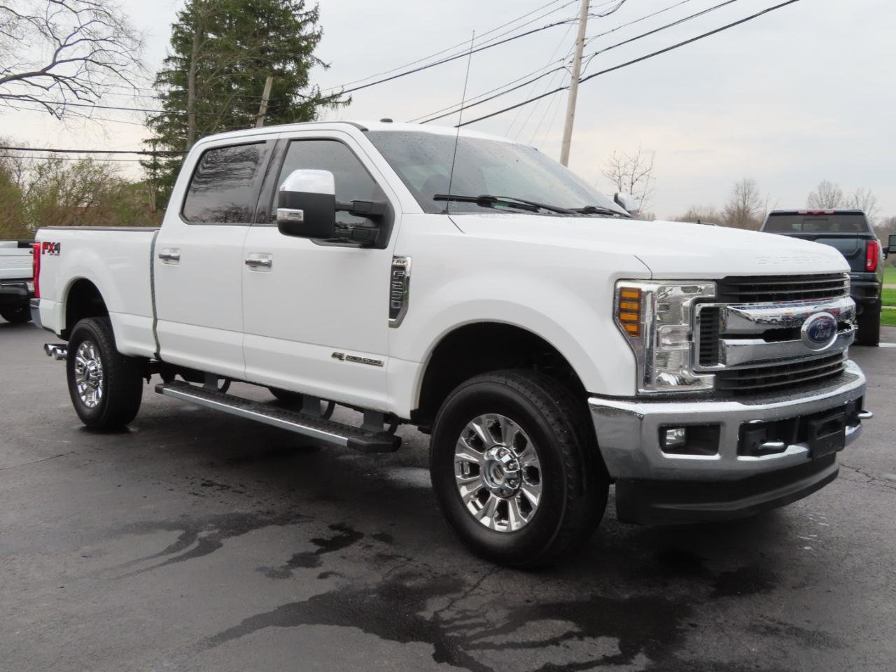 Used 2018 Ford F250 XLT w/ XLT Premium Package image 8