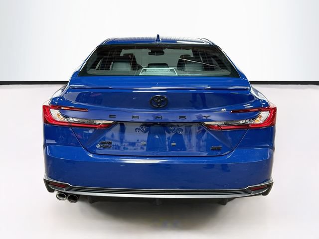 Used 2025 Toyota Camry SE w/ Convenience Package AWD/4WD image 6