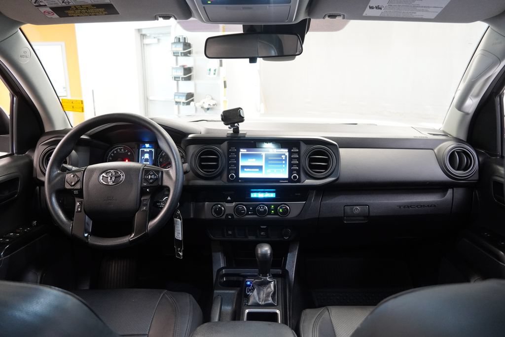 Used 2023 Toyota Tacoma SR AWD/4WD image 18