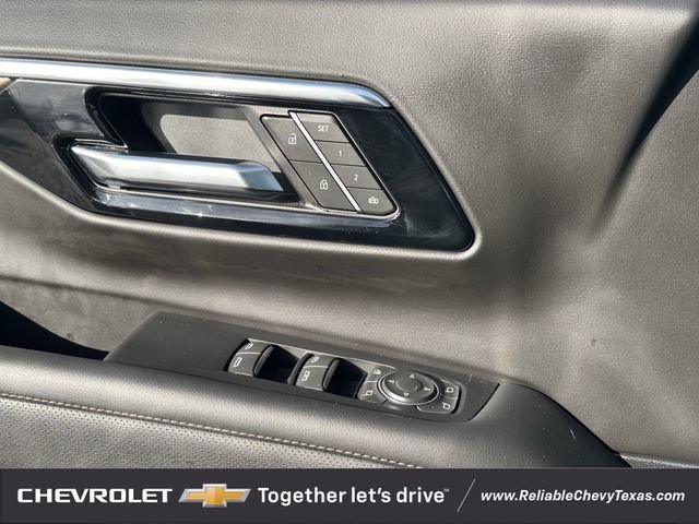 Used 2025 Chevrolet Tahoe High Country w/ Sun And Tow Package AWD/4WD image 25