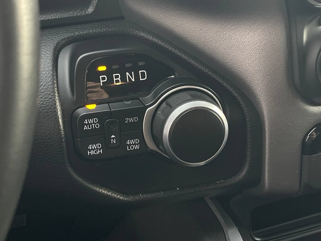 Used 2022 RAM 1500 Big Horn AWD/4WD image 14