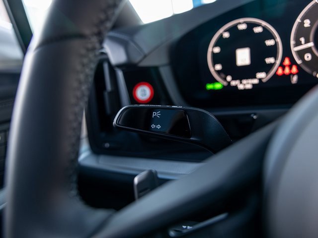 New 2026 Porsche Cayenne S image 28