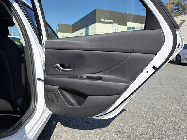 New 2026 Hyundai Elantra Blue image 16