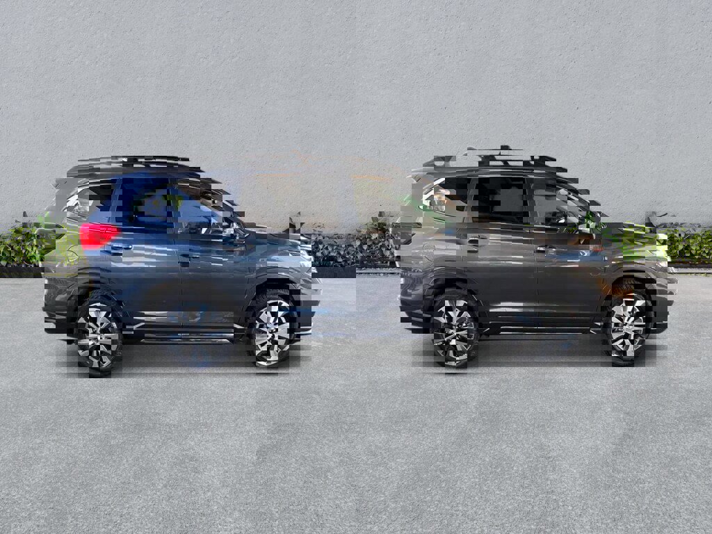 Used 2021 Subaru Ascent Limited w/ Technology Package image 4