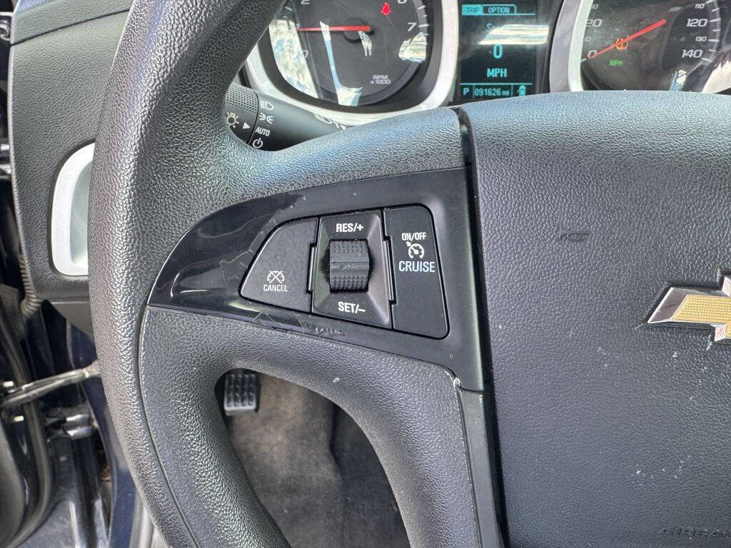 Used 2016 Chevrolet Equinox LS image 14