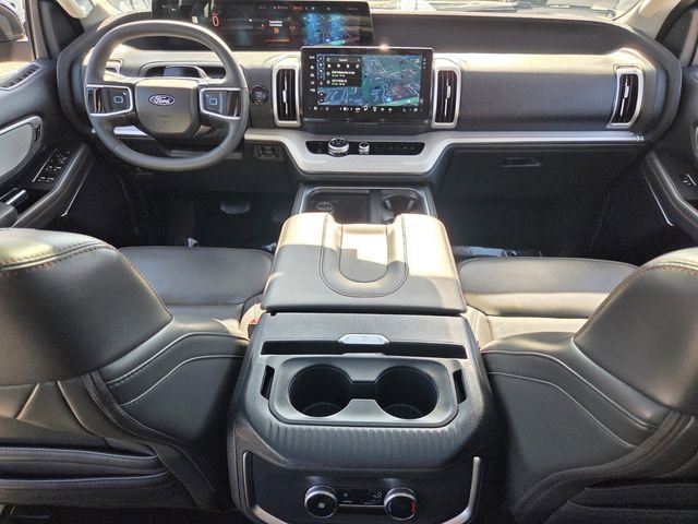 Certified 2025 Ford Expedition Active image 16