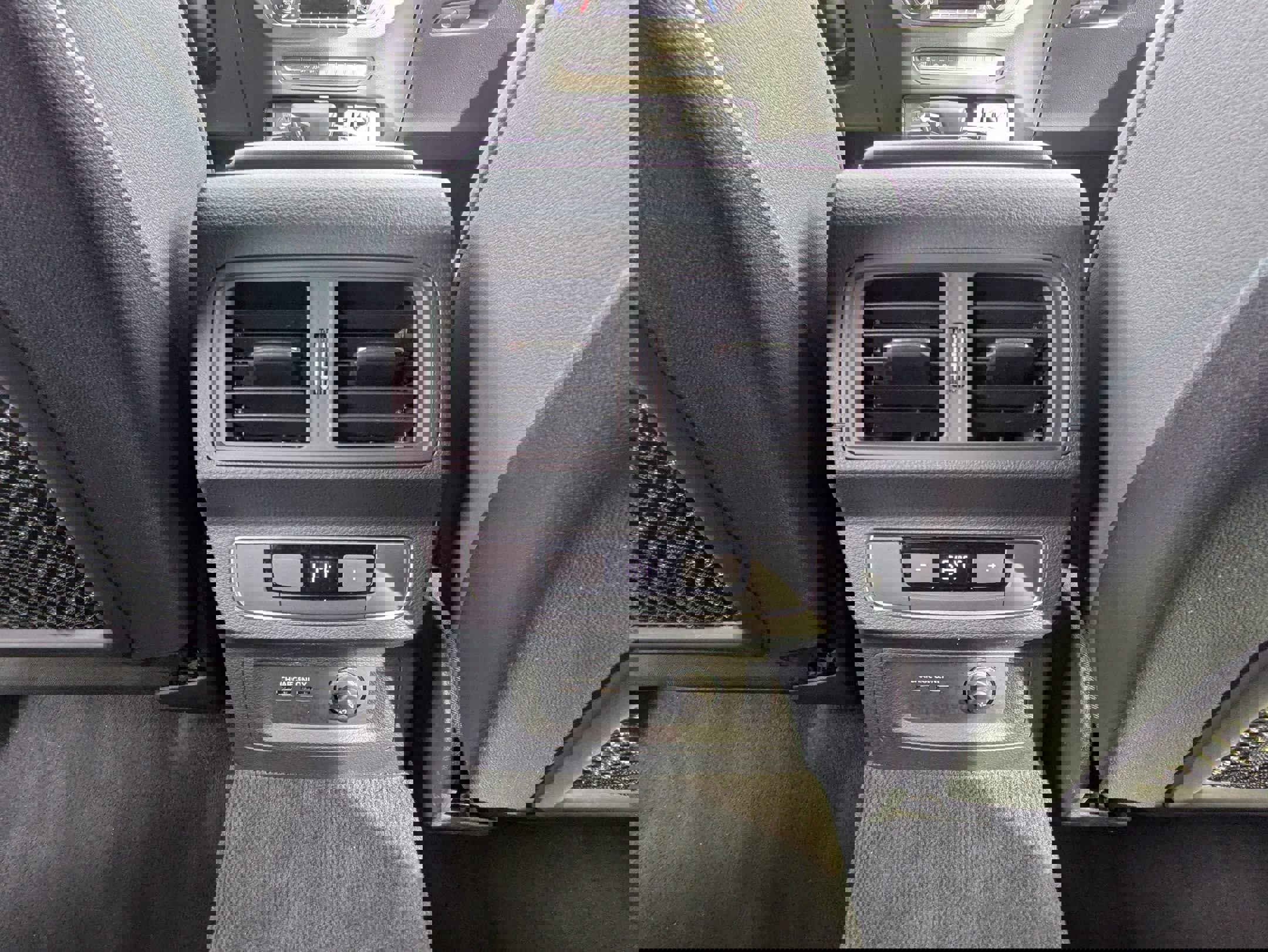 Used 2024 Audi Q5 2.0T Premium Plus image 23