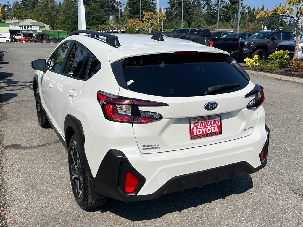 Used 2025 Subaru Crosstrek 2.5i Premium AWD/4WD image 9