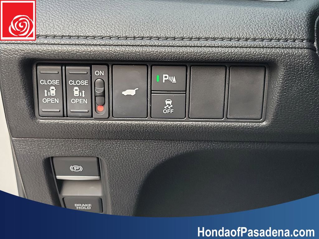 Certified 2026 Honda Odyssey Elite image 19